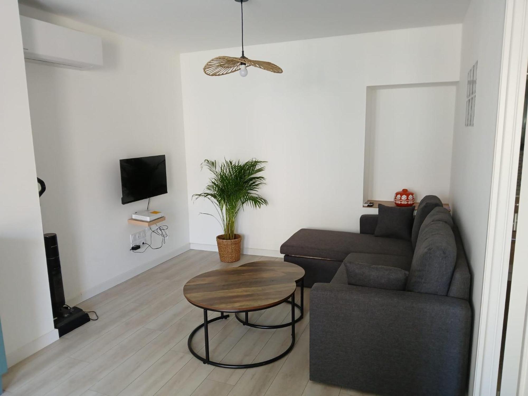 L Exotique Apartment Marlieux Ngoại thất bức ảnh